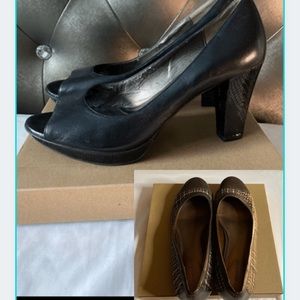 Naturalized Shoe Bundle